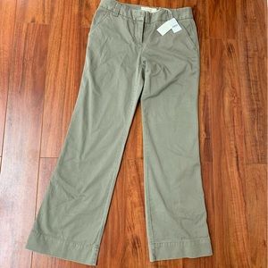 J.Crew classic twill chino Favorite Fit size 6R